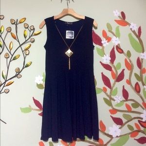 NEW Navy blue dress with necklace