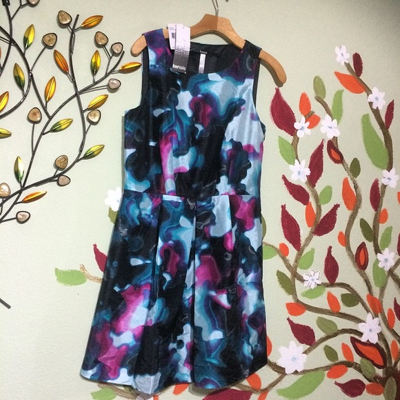 NEW Kensie dress