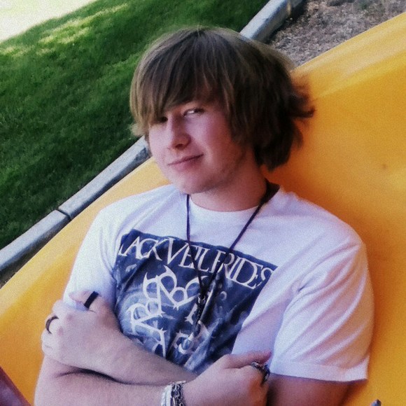 Meet your Posher, Carson - Picture 1 of 1