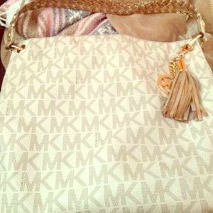 Michael Kors vanilla and gold tote