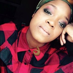 Meet your Posher, Ronnetta