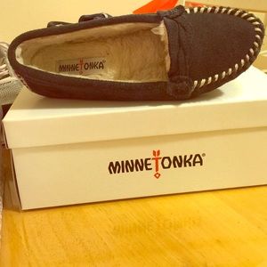 Minnetonka dark grey moccasins