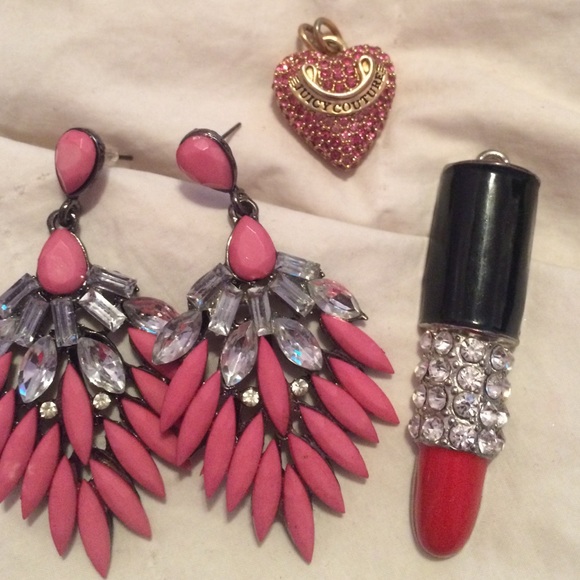 Jewlery and charm bundle earrings sold