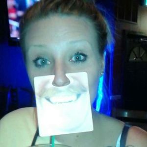 Meet your Posher, Robyn