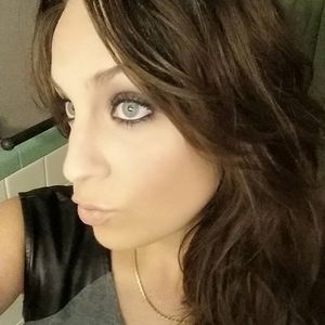 Meet your Posher, Christi