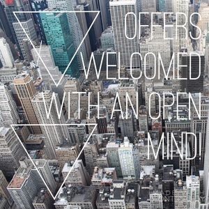 💋💄Shoot me an offer!💄💋