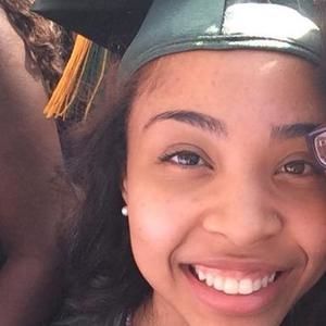 Meet your Posher, Faith