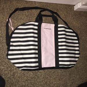 VS travel bag BNWOT
