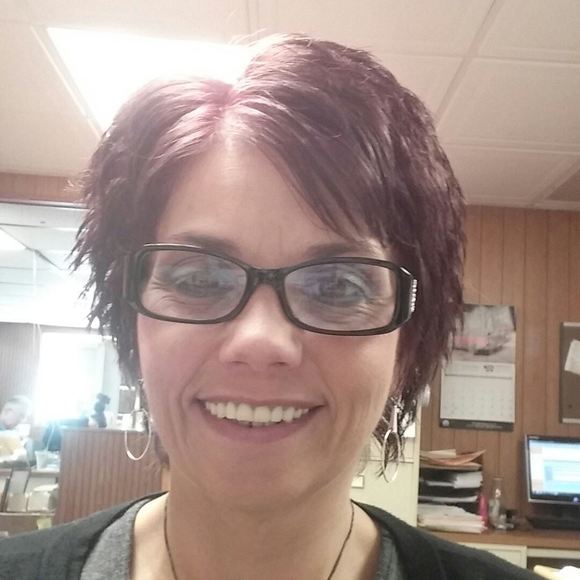 Meet your Posher, Tina