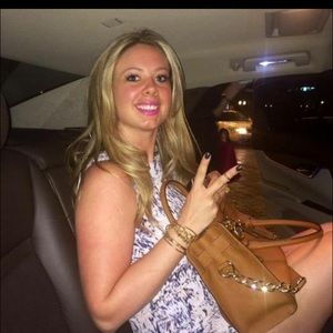 Meet your Posher, Kristin