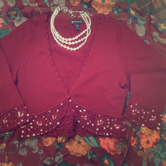 Holiday Cropped sweater with crocheted trim