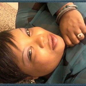 Meet your Posher, Niya