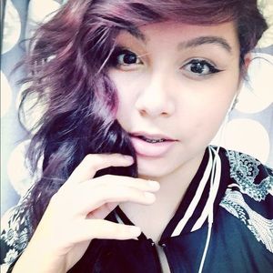 Meet your Posher, Samantha