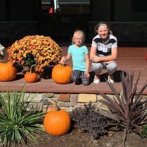 Meet your Posher, Sharon