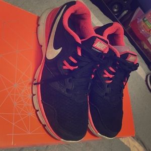 Nike Woman Flex Experience RN 3