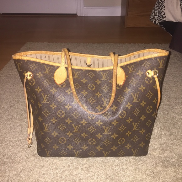 LOUIS VUITTON MM Neverfull