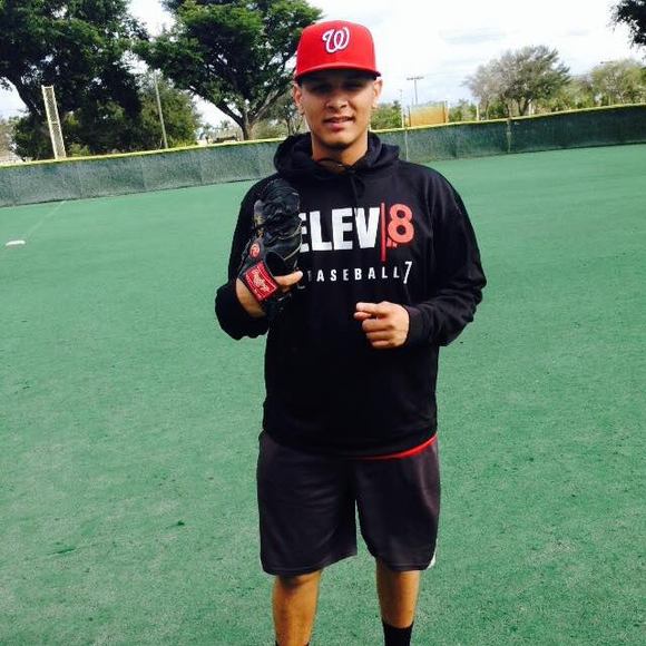 Meet your Posher, Steven