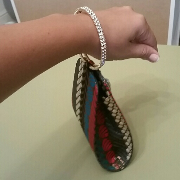 Wristlet - Picture 2 of 4