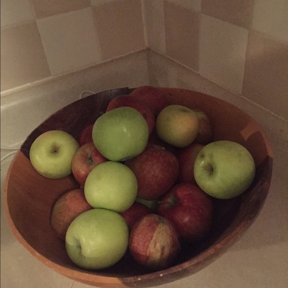 Meet your Posher, Erica - Picture 1 of 1