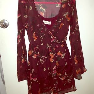 ABERCROMBIE AND FITCH FLORAL DRESS