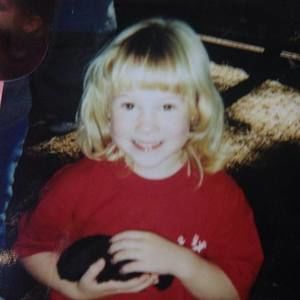 Meet your Posher, Callie marie