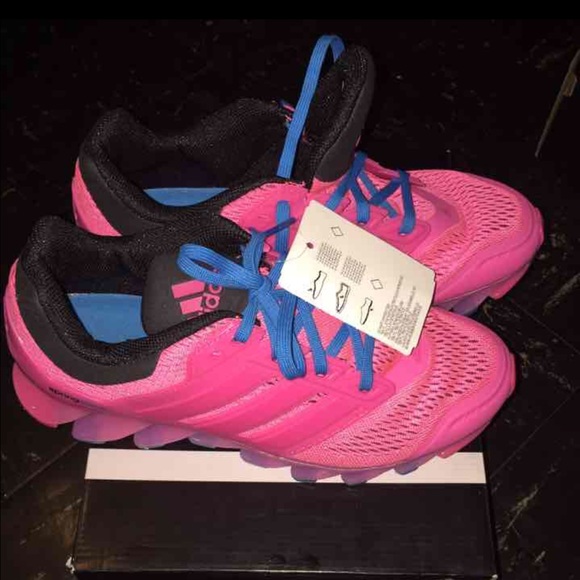 Adidas Springblade Drive J Running Shoes - Picture 2 of 3