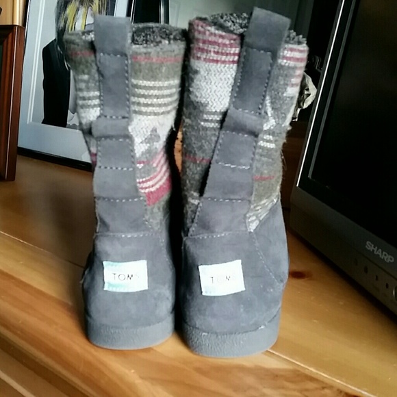 Boots TOMS