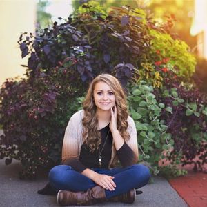 Meet your Posher, Courtney