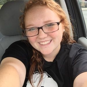 Meet your Posher, Mckenzie