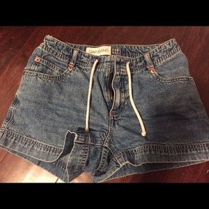 Gap shorts