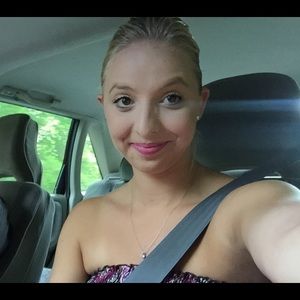 Meet your Posher, Kimberly