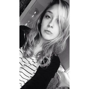 Meet your Posher, Alyssa