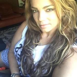 Meet your Posher, Tania