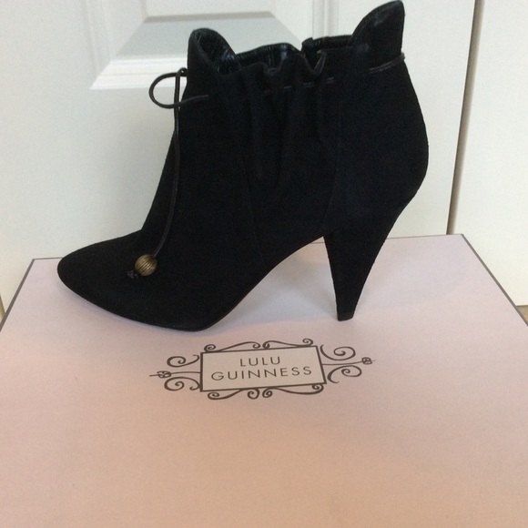 Lulu Guiness Shoes - STUNNING! Lulu Guiness Black Suede Booties Size 8