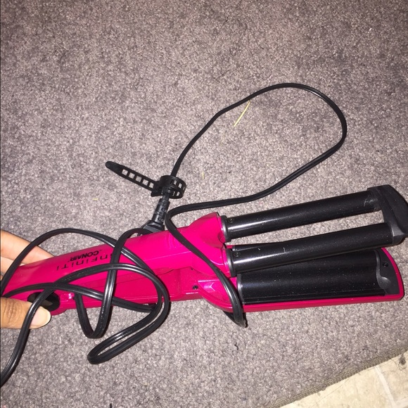 Other - New infiniti Conair crimper