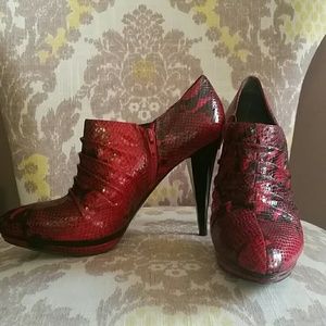 *REDUCED* Nine West heels