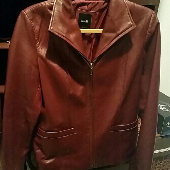 Leather jacket - Picture 2 of 3