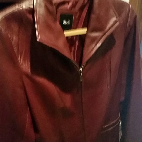 Leather jacket - Picture 3 of 3