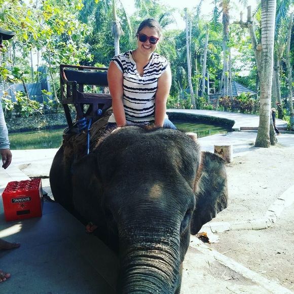 Meet your Posher, Ashlee