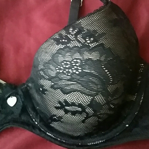 Sold! 🎆 VS Victorias Secret Very Sexy lace bra - Picture 2 of 4