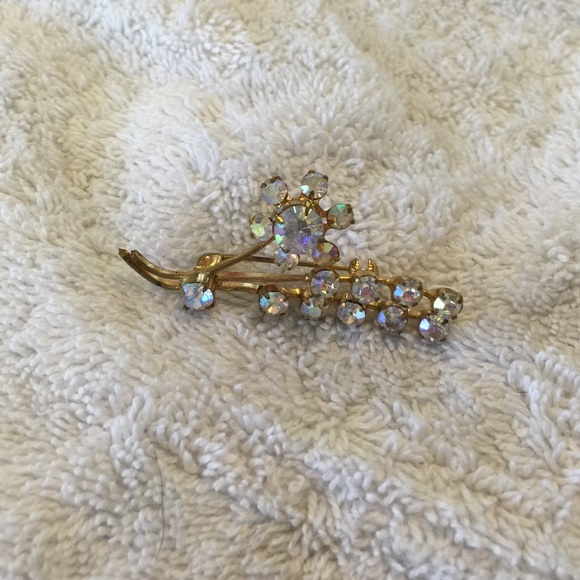 Vintage Brooch beautiful iridescent color $50 - Picture 3 of 3