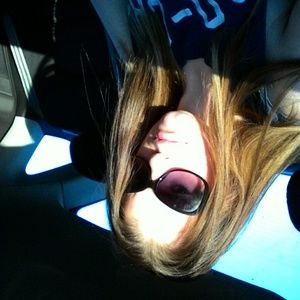 Meet your Posher, Aaron