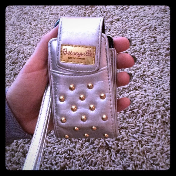 Betsey Johnson Case!