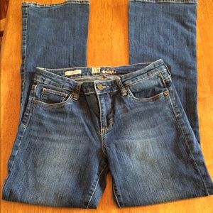 Felicia baby boot cut jeans