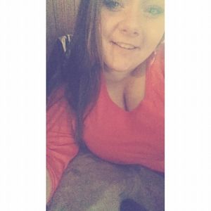 Meet your Posher, Alisha