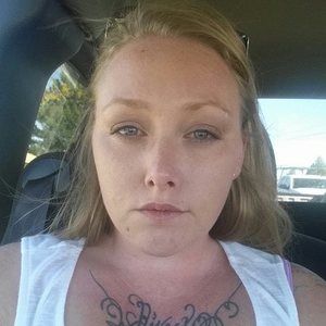 Meet your Posher, Alicia