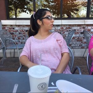 Meet your Posher, Jasmine