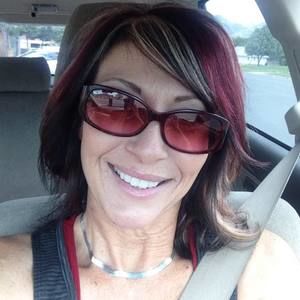 Meet your Posher, Lorri