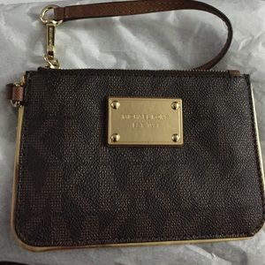 Michael Kors wristlet
