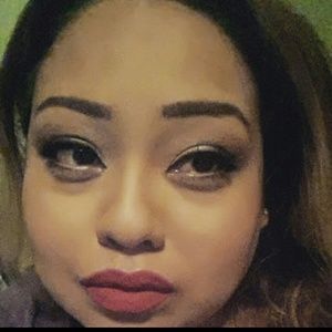 Meet your Posher, Anileni